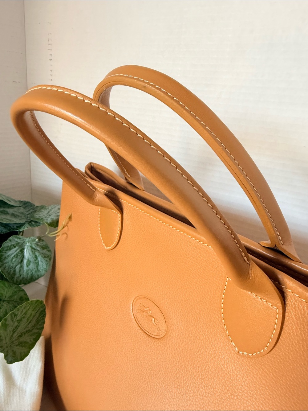 Longchamp Rozo Cognac Leather Structured Top-Handle Tote. - Picture 16 of 17